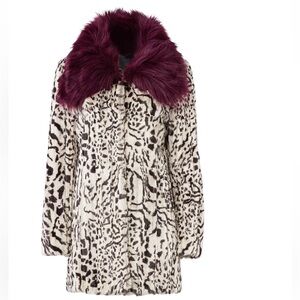 UNREAL FUR, Stunning Coat that is unavailable and sold out. Rich colors. Size S